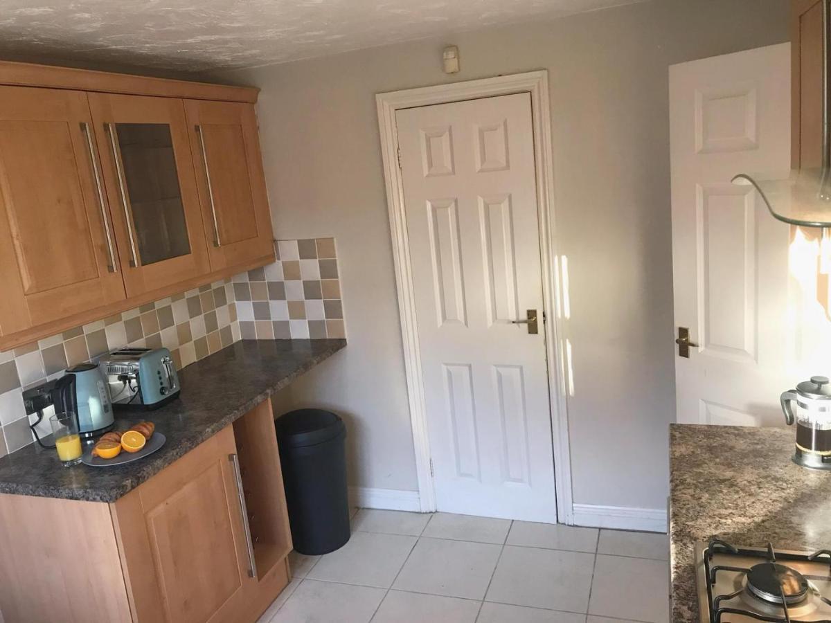 Chani Place Northampton Eksteriør billede
