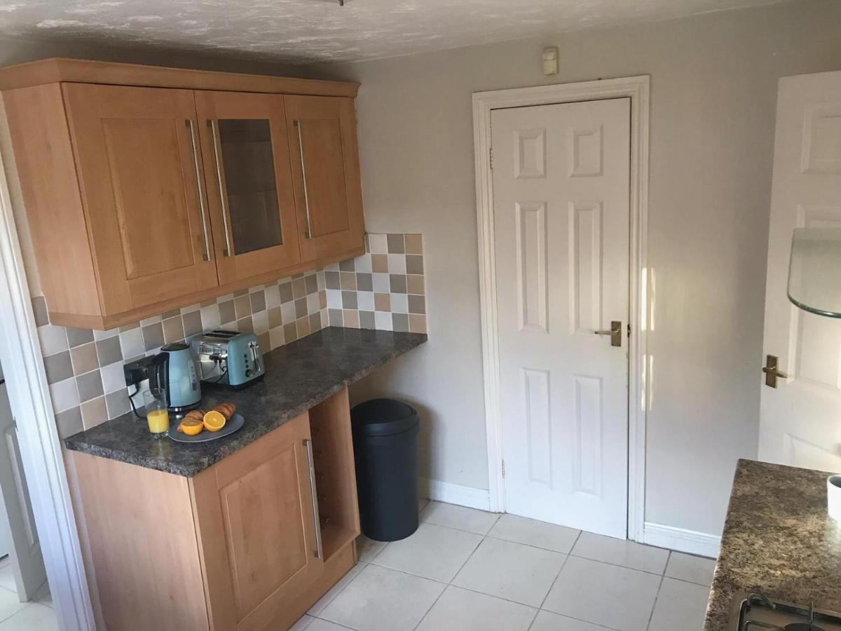 Chani Place Northampton Eksteriør billede