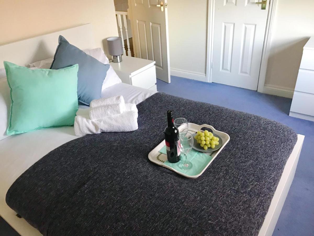 Chani Place Northampton Eksteriør billede